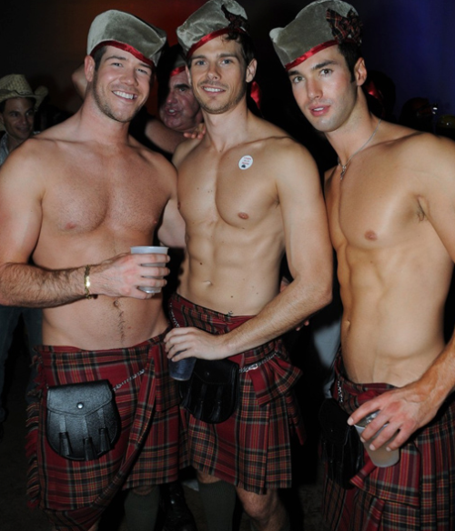 sexy Scottish men costumes for gay couples